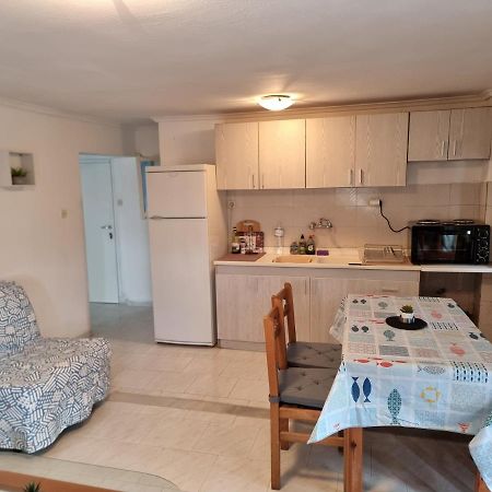 Lucas4 Flogita Apartment Eksteriør billede