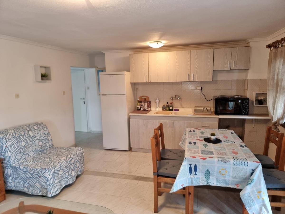 Lucas4 Flogita Apartment Eksteriør billede
